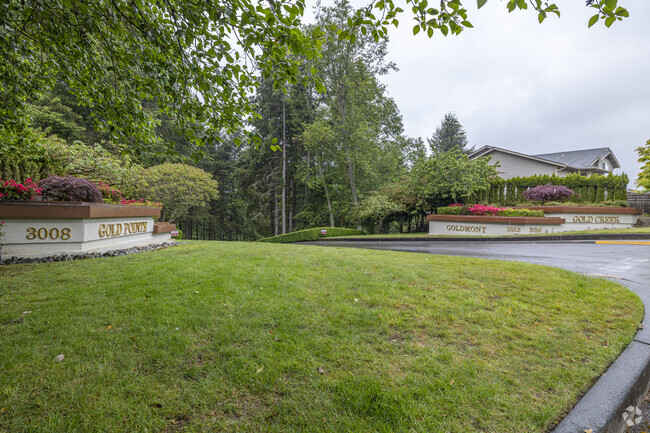 Building Photo - Gold Point Condominiums