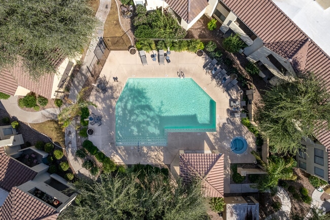 Building Photo - Scottsdale Courtyard Apartments