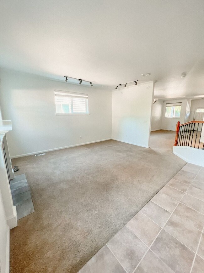 Foto del edificio - Four bedroom home in Salmon Creek
