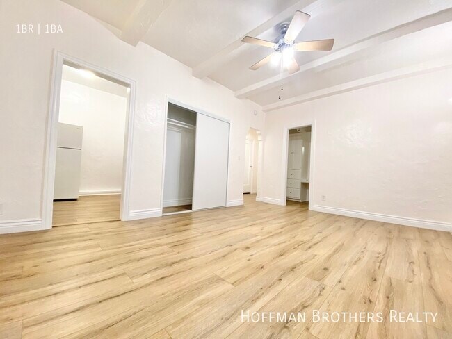 Building Photo - 706 S. Normandie Ave. Los Angeles, 90005