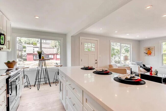 Foto del edificio - Great Location!!!!