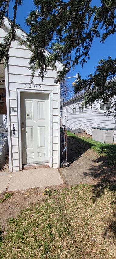 Primary Photo - 1307-1312 12th St