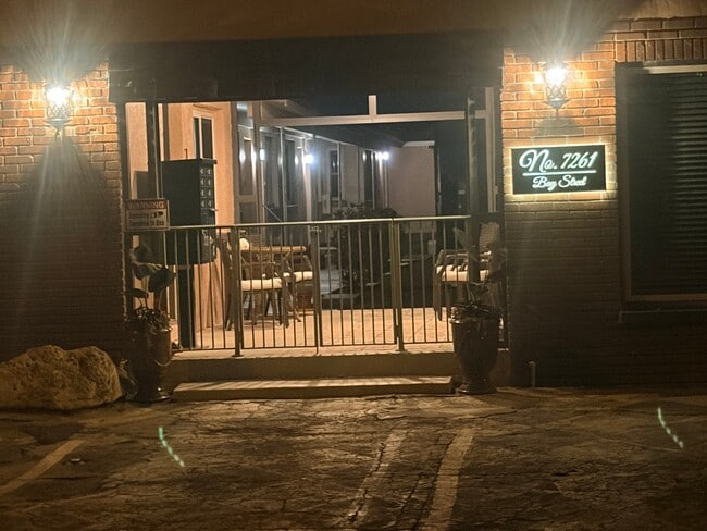 Photo - 7261 Bay St Apartment