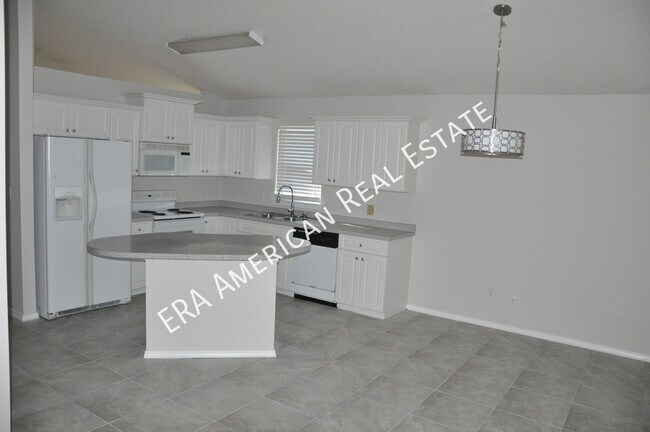 Building Photo - 973 Claeven Cir