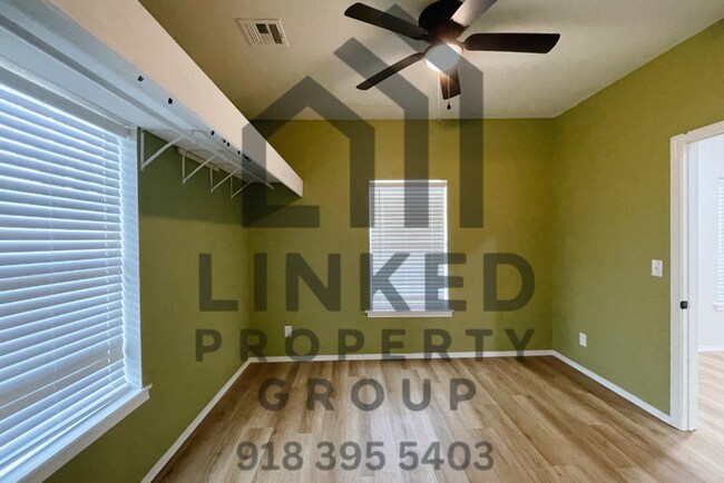 Foto del edificio - Beautiful 2 bedroom in Collinsville