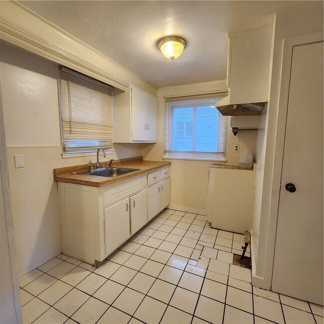 Foto del edificio - 153 Steko Ave