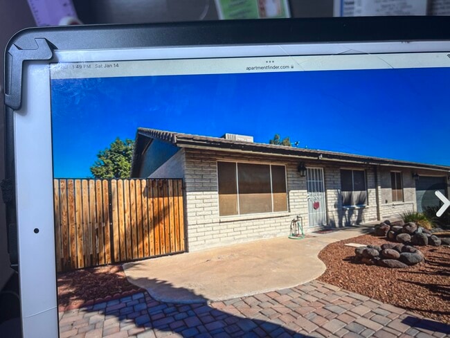 Building Photo - 2102 W Wescott Dr
