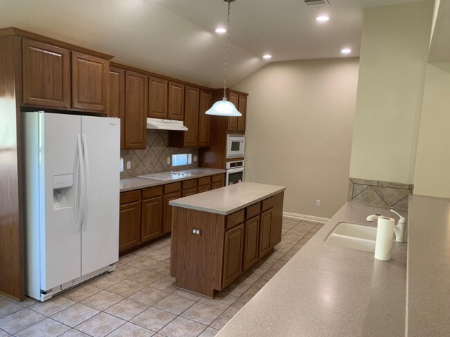 Foto del edificio - 137 Antler Cir