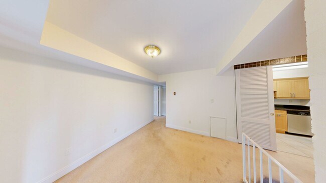 Foto del edificio - 2114 Bonnywood Ln