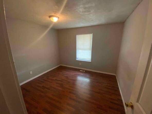 Building Photo - 7499 Rowles Ave