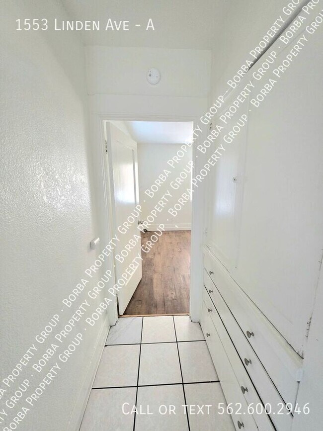 Foto del edificio - 1553 Linden Ave