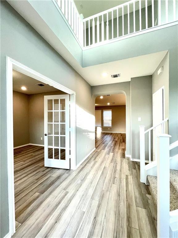 Foto del edificio - 1124 Plano Ln