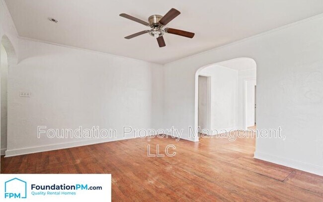 Foto del edificio - 778 N Merton St