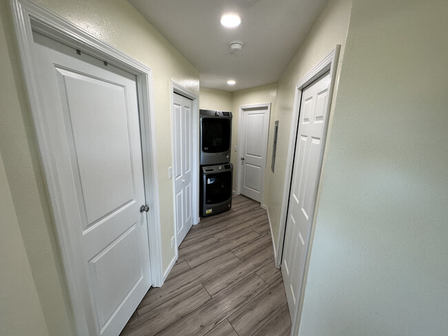 Washer and Dryer in unit - 44-104 Puuohalai Pl