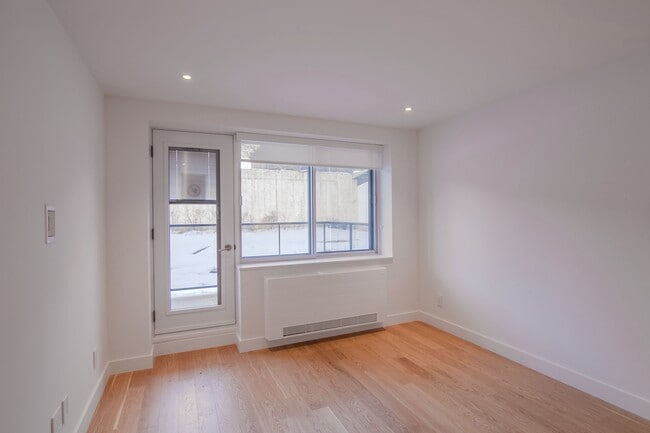 Photo du bâtiment - 4555 Av. Bonavista