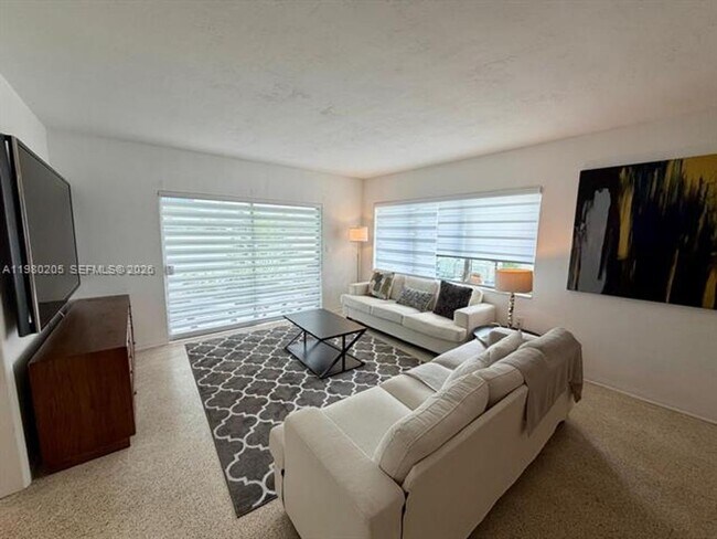 Foto del edificio - 1135 101st St