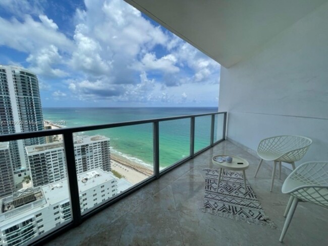 Foto del edificio - 3101 S Ocean Dr