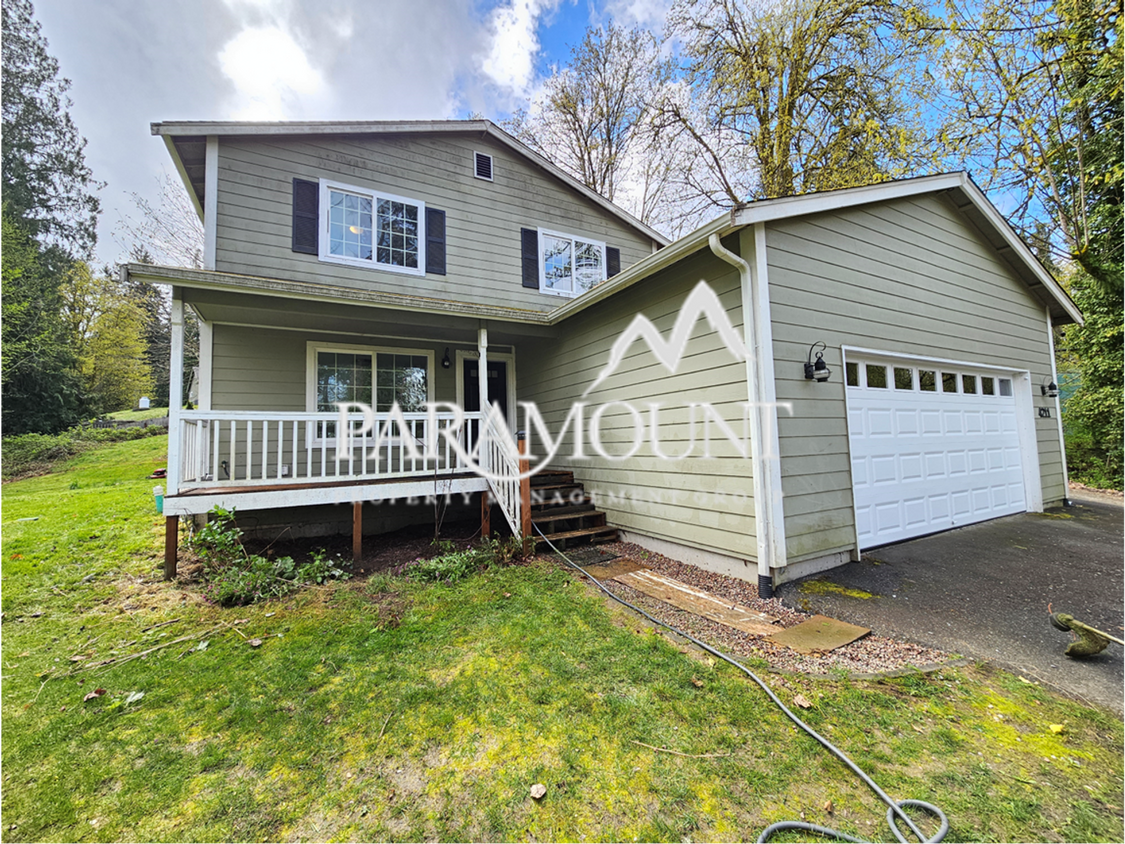 Primary Photo - Secluded 3 Bedroom w/Den in Port Orchard!