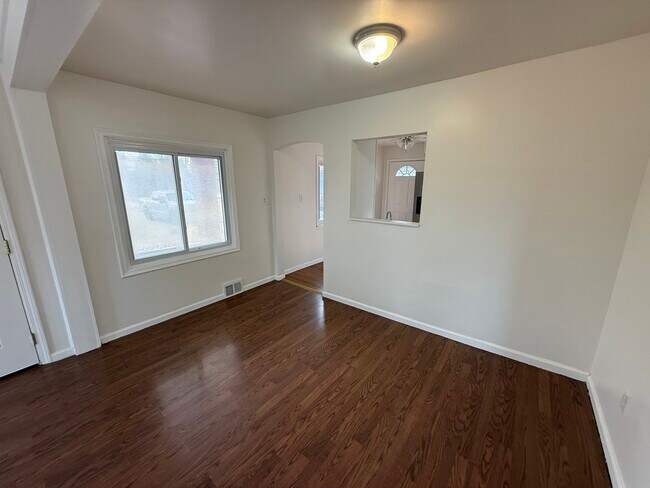 Foto del edificio - 3737 Poplar Ave