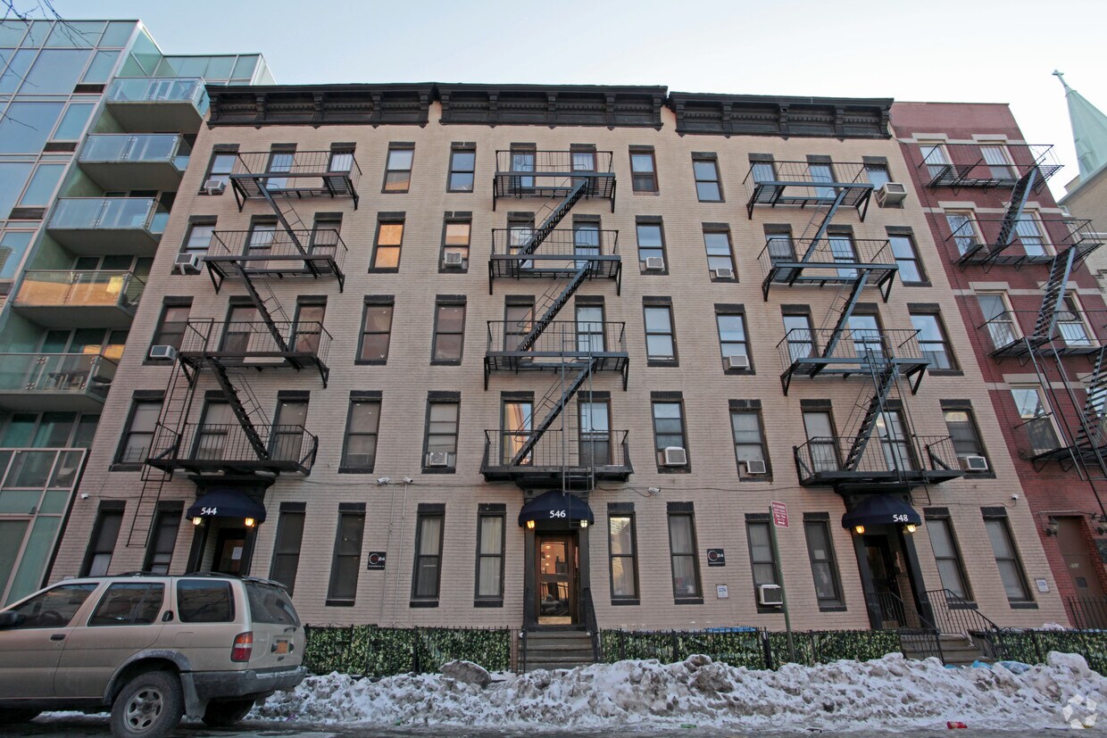 Building Photo - 544-548 W 50th St