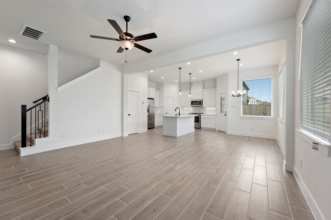 Building Photo - 21118 Medina River Dr