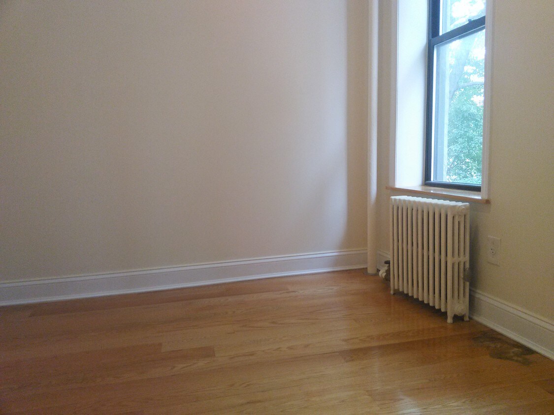 Foto principal - 212 Avenue B