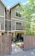 Building Photo - 13810 Greenwood Ave N