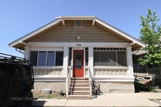 Building Photo - 533 14th Ave