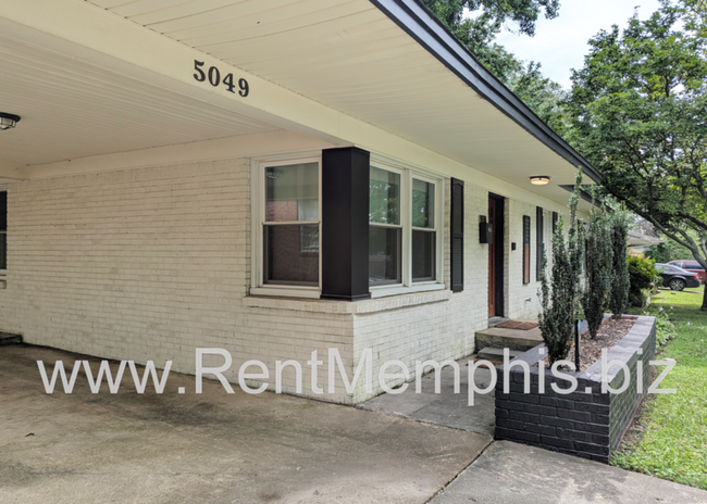 Building Photo - 5049 Alrose Ave