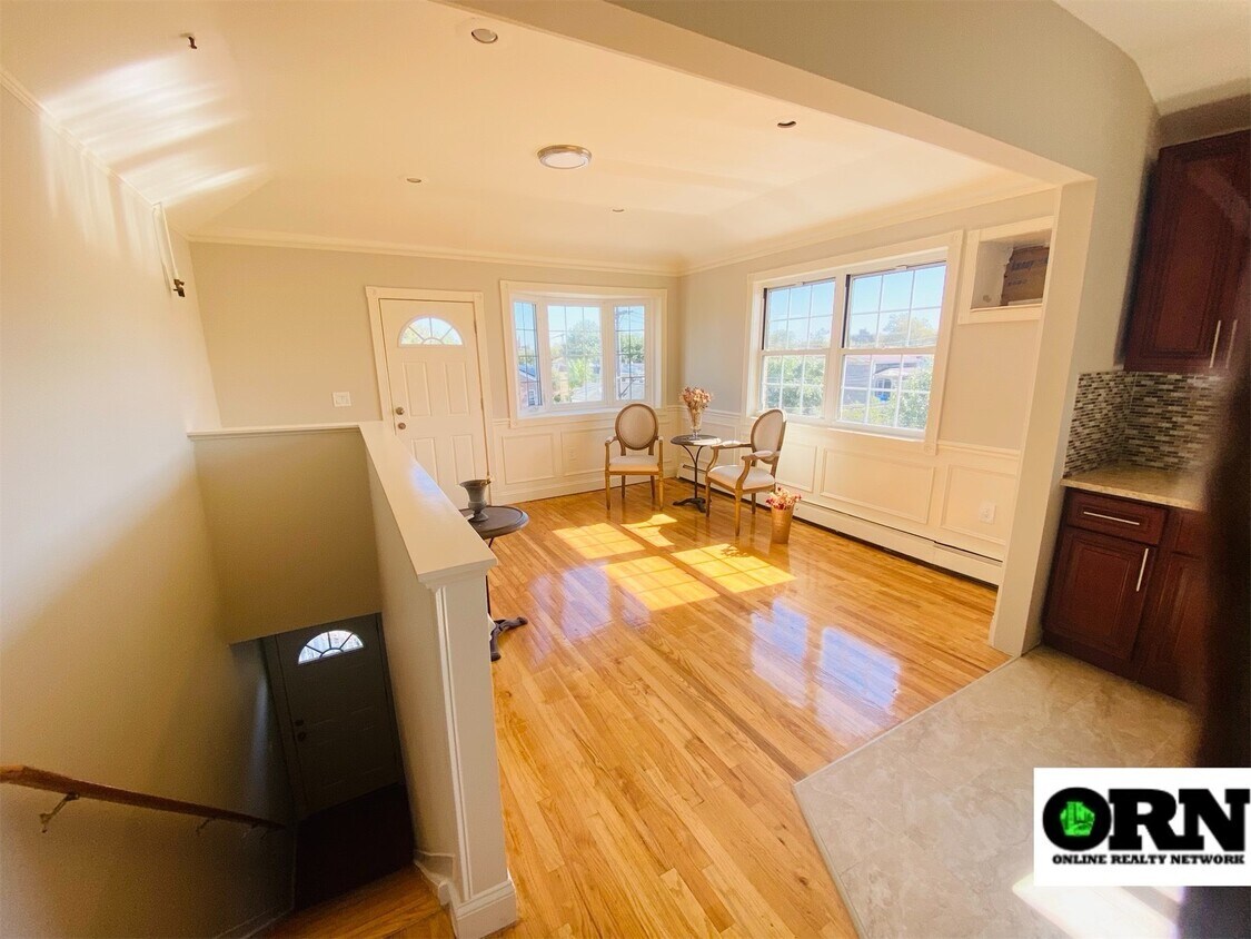 Primary Photo - 756 Barbey St