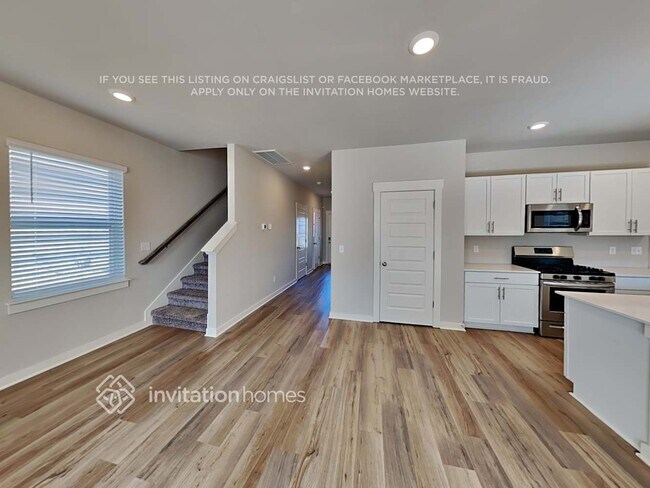 Foto del edificio - 1013 Baltusrol Ln