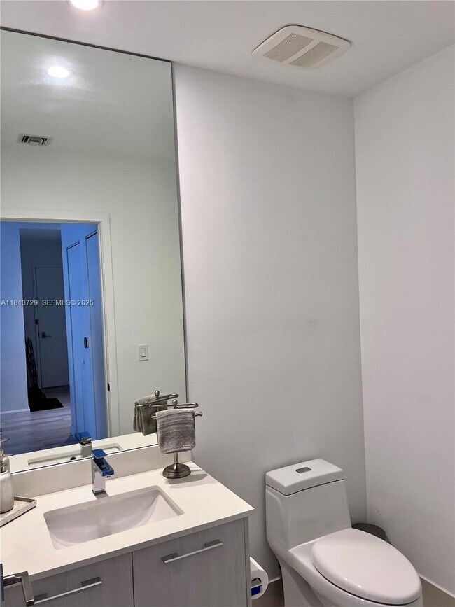 Foto del edificio - 55 SW 9th St