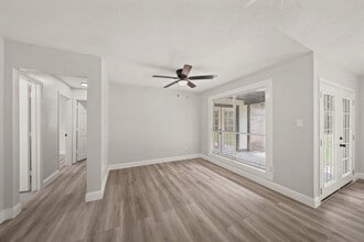 Building Photo - 22039 Rivermead Dr