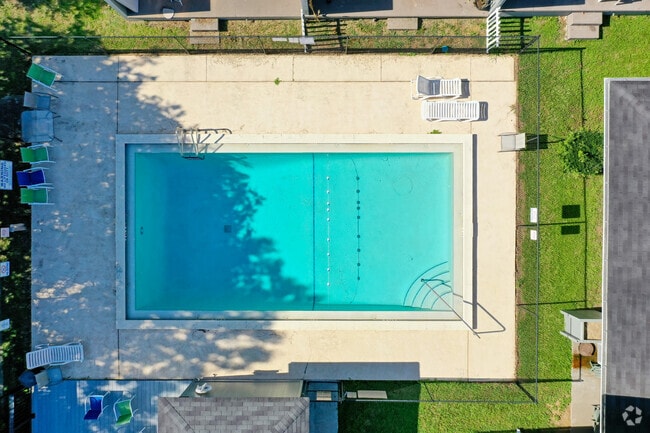 Pool Deck - A University View Apartments