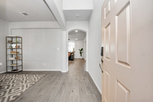 Foto del edificio - 24319 Wild Bramble Ln