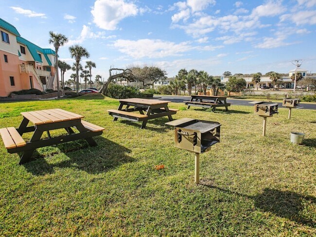 Building Photo - 6100-6A1A A1A S
