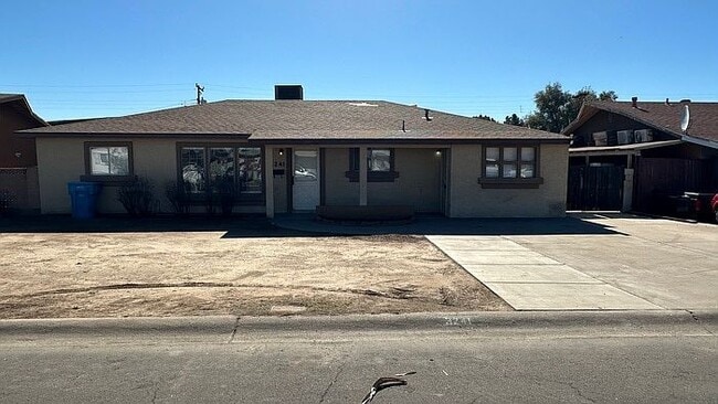 5 Bedroom Near GCU - 5 Bedroom Near GCU House