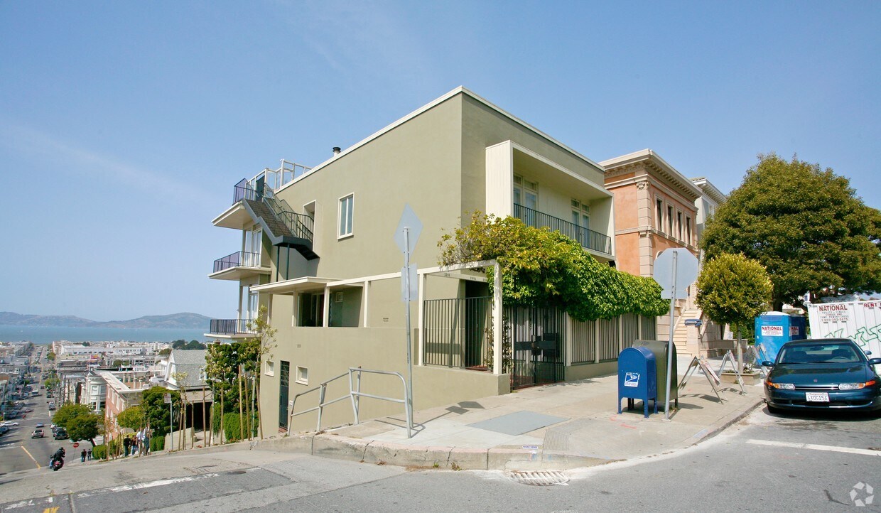 Primary Photo - 2296-2298 Vallejo St