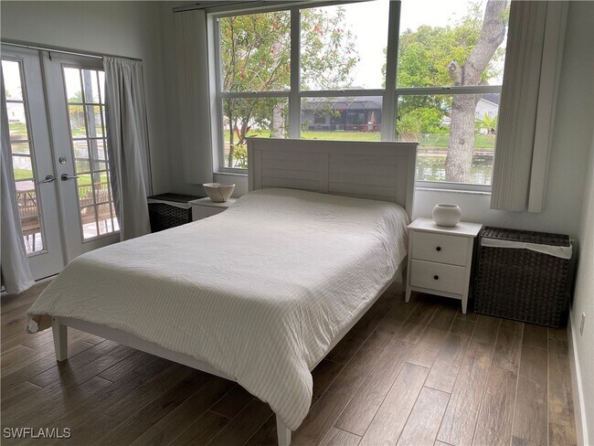 Foto del edificio - 1756 Emerald Cove Cir