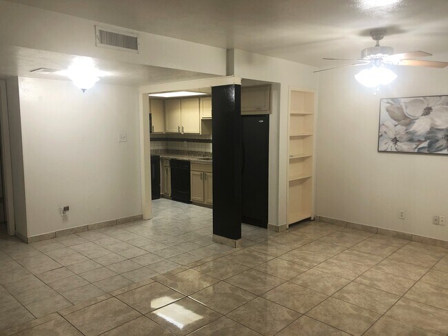 Foto del edificio - 12816 Midway Rd