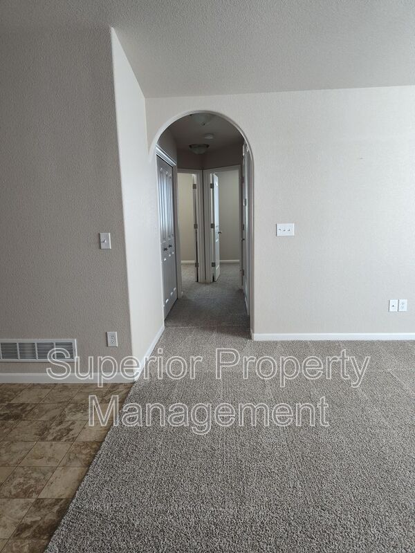 Building Photo - 3733 Gunsmoke Rd