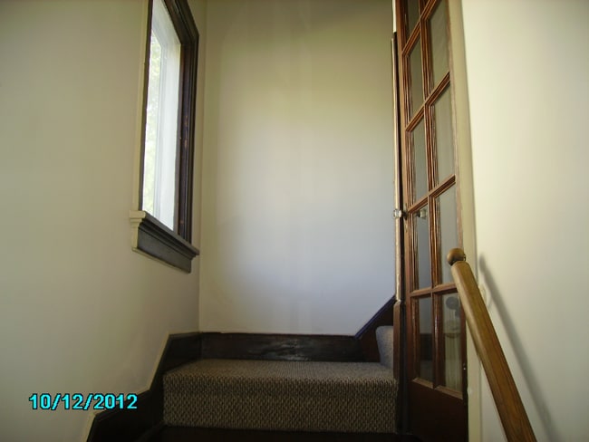 Photo - 3922 S Madison Ave Apartment