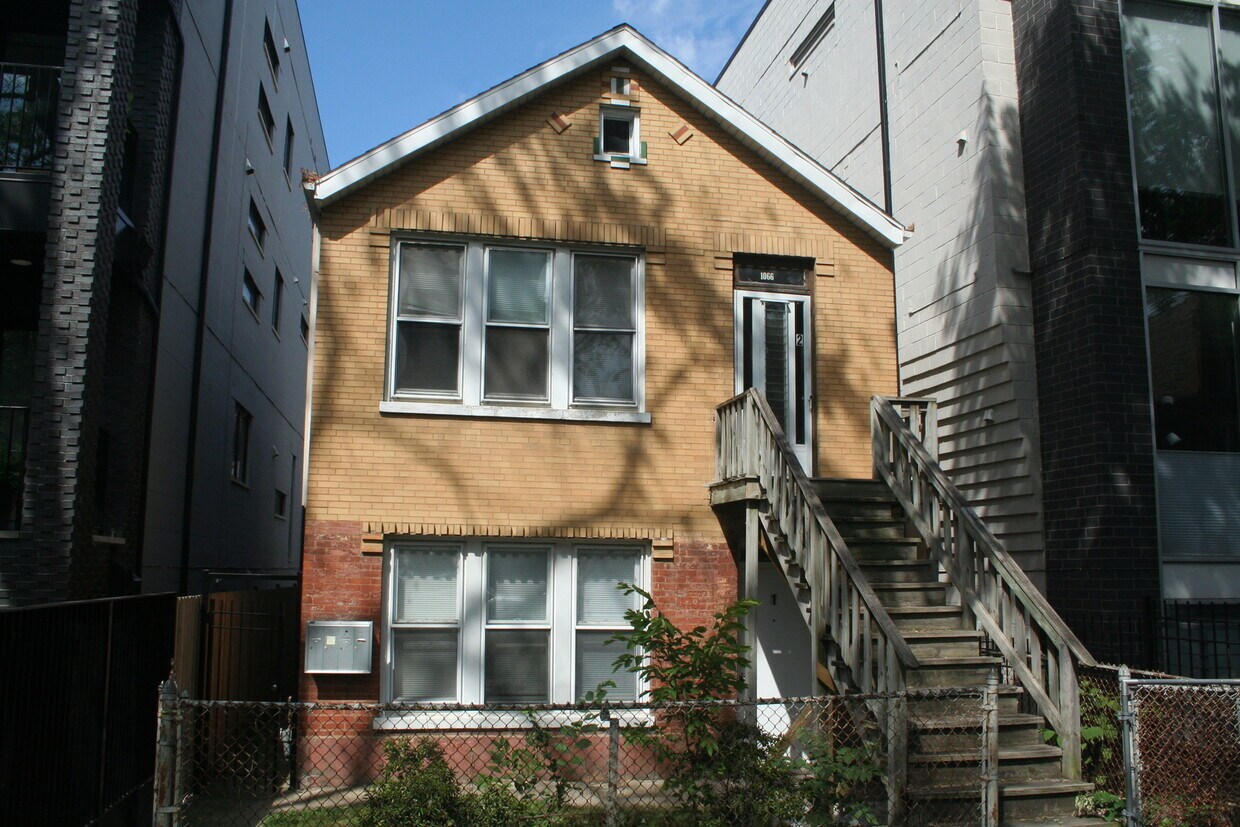 Foto principal - 1066 N Paulina St