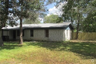 Building Photo - 11307 Hilltop St