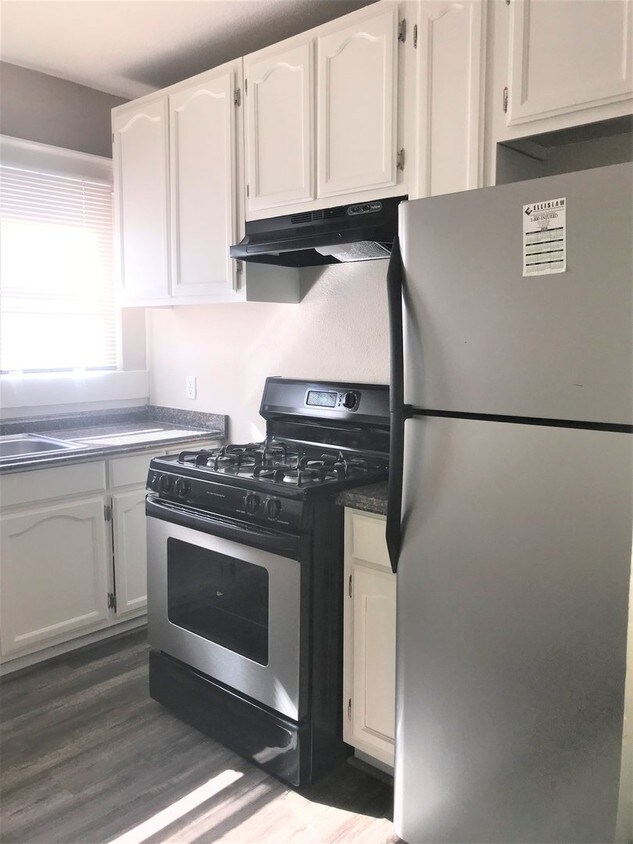 Foto principal - 732 Lime Ave