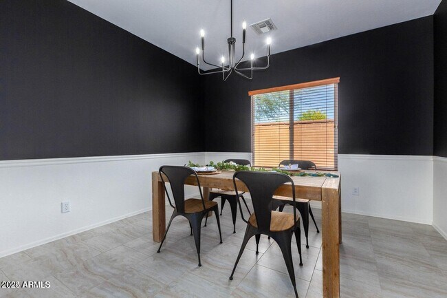 Building Photo - 26180 W Wahalla Ln