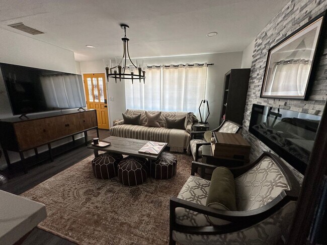 Foto del edificio - Charming 3 bedroom 2 bath in Yucca Valley
