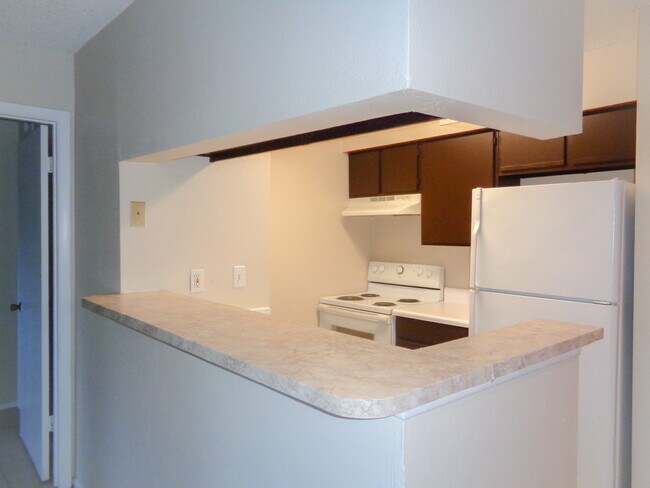 Foto del edificio - 8648 Mallard Reserve Dr