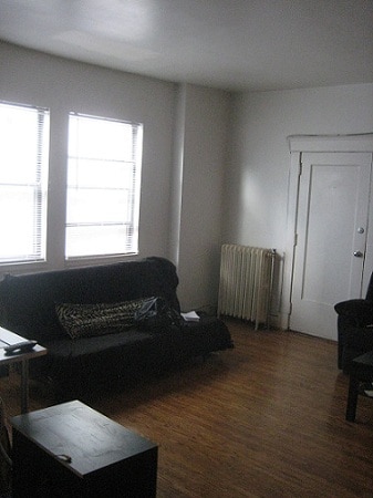 Building Photo - 706 Summerlea St