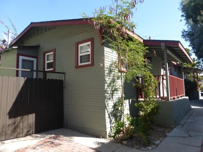 Exterior - 1533 Maltman Ave